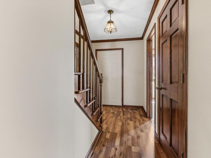 10 Keethler Drive S, Westerville, OH 43081 Photo 5