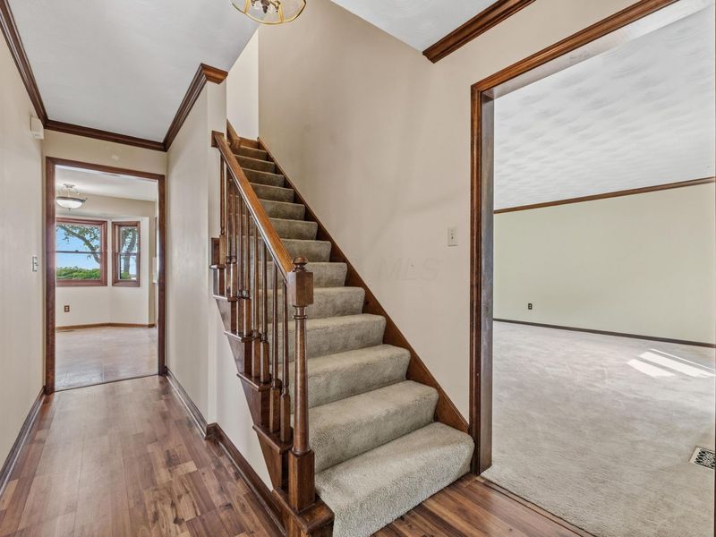 10 Keethler Drive S, Westerville, OH 43081 Photo 6
