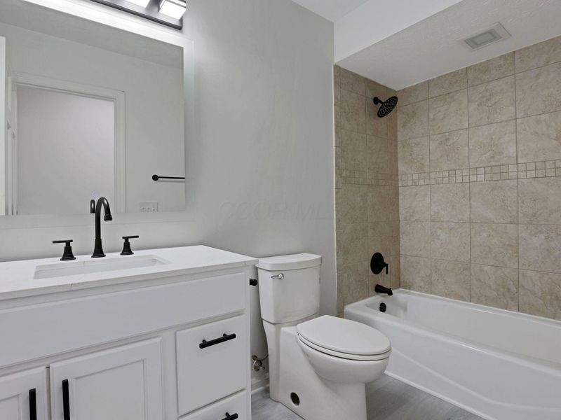 6375 W Mohican Drive, Powell, OH 43065 Photo 24