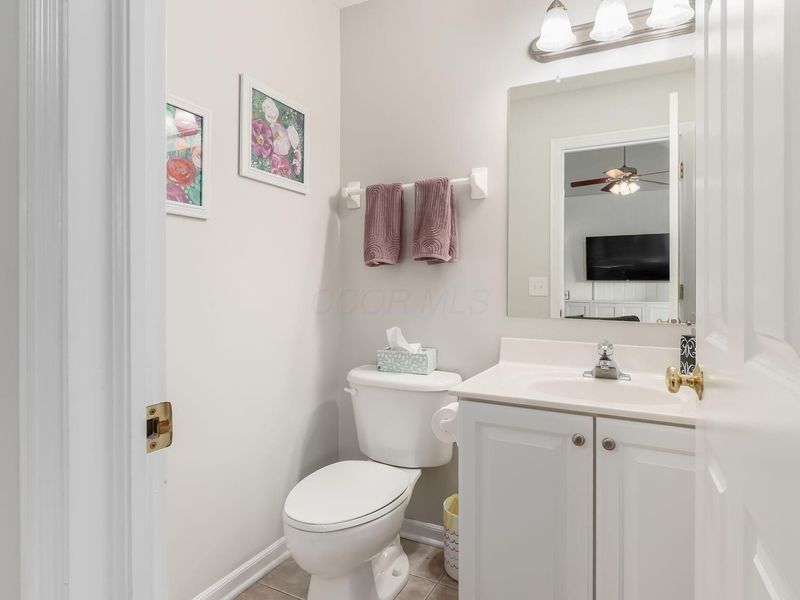 363 Abbotsbury Court, Westerville, OH 43082 Photo 5