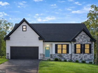 111 HUNTINGTON HILLS LANE , FREDERICKSBURG, VA 22401