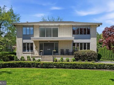 15 LLANBERRIS ROAD, BALA CYNWYD, PA 19004