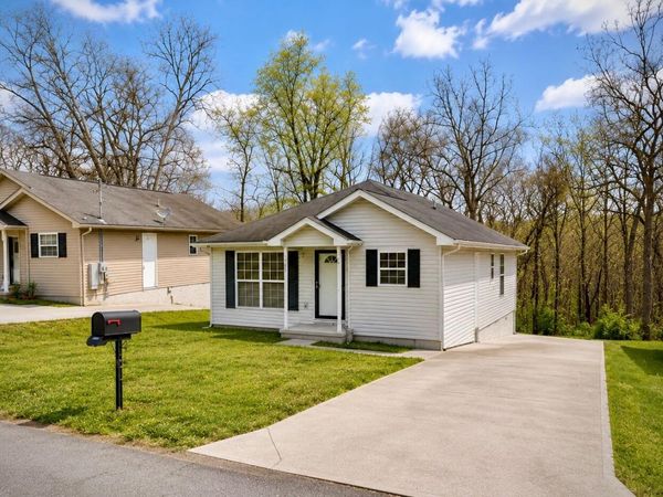 232 W Edison Street, Alcoa, TN 37701