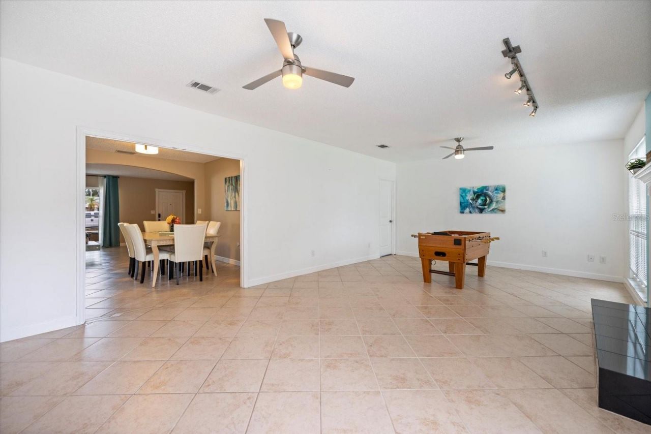 818 Plum Tree Lane, Sarasota, FL 34243 Photo
