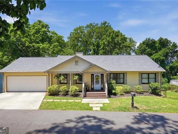 131 Holiday Street, Marietta, GA 30060