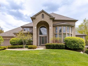 6410 Enclave Drive, Independence Twp, MI 48348
