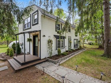 2472 Tackles Drive, White Lake Twp, MI 48386
