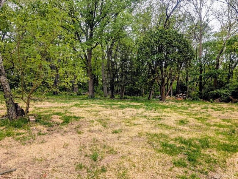 1570 Juniper Drive, Dayton, OH 45432 Photo 2