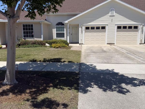 3122 Meadow Street , Lynn Haven, FL 32444