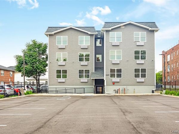 539 Front Street , Hempstead, NY 11550