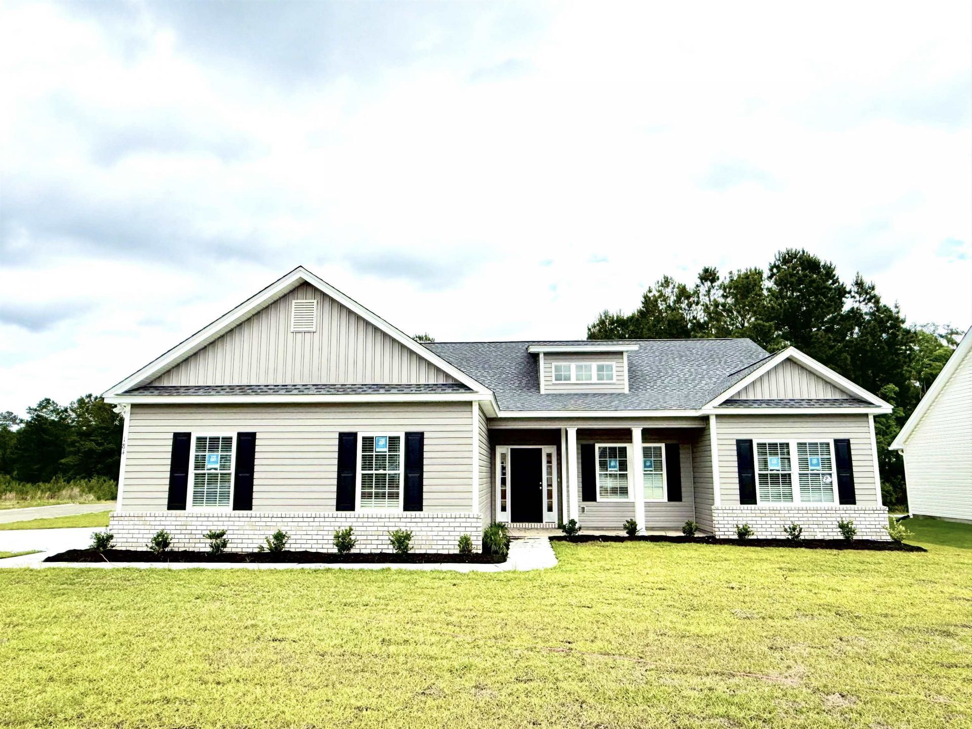 184 Peru Farm Dr. , Georgetown, SC 29440 Main Photo