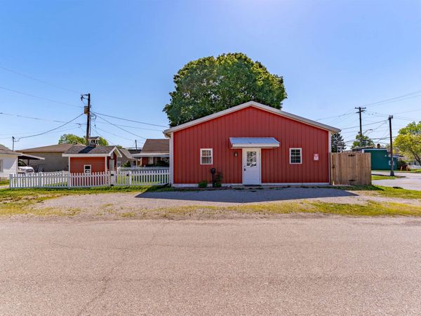 102 N Elm Street, Fort Branch, IN 47648