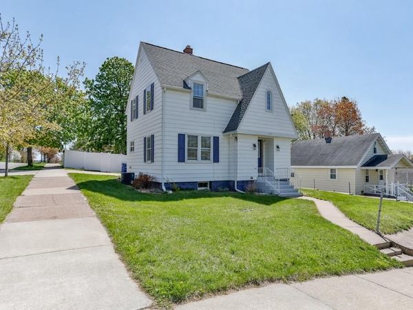 303 9TH AVENUE, Wausau, WI 54401