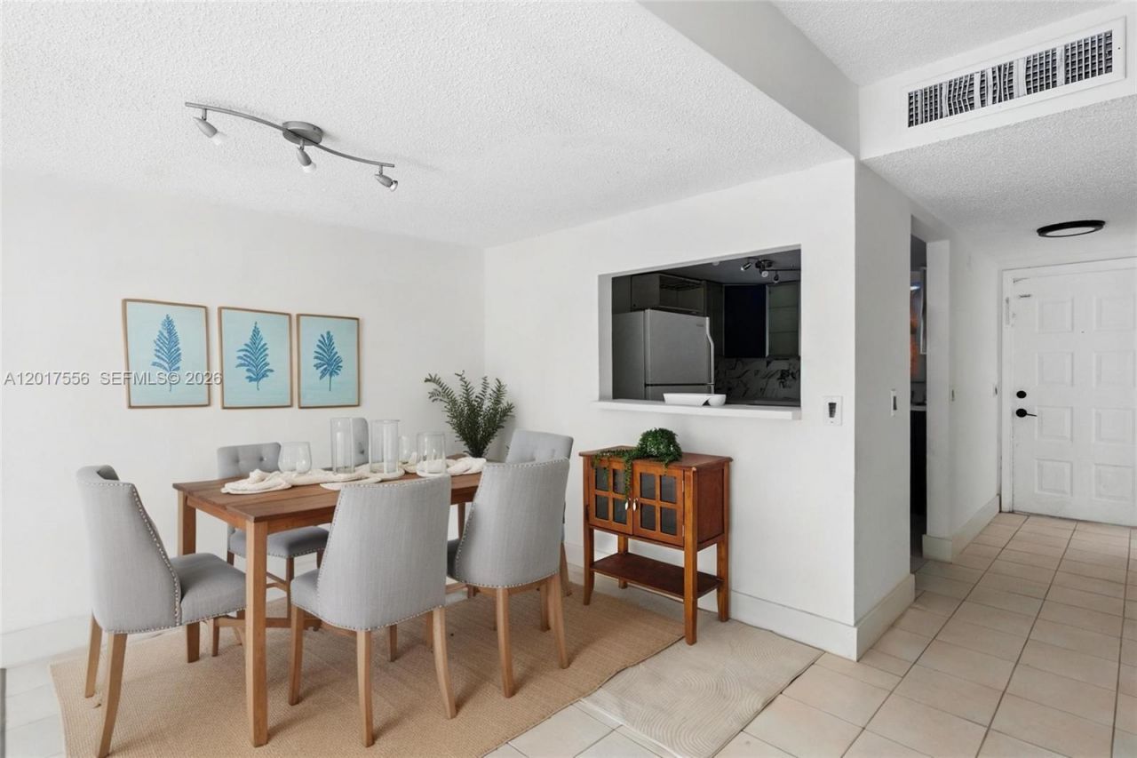 4165 SW 66th Ter , Unit 109, Davie, FL 33314 Photo
