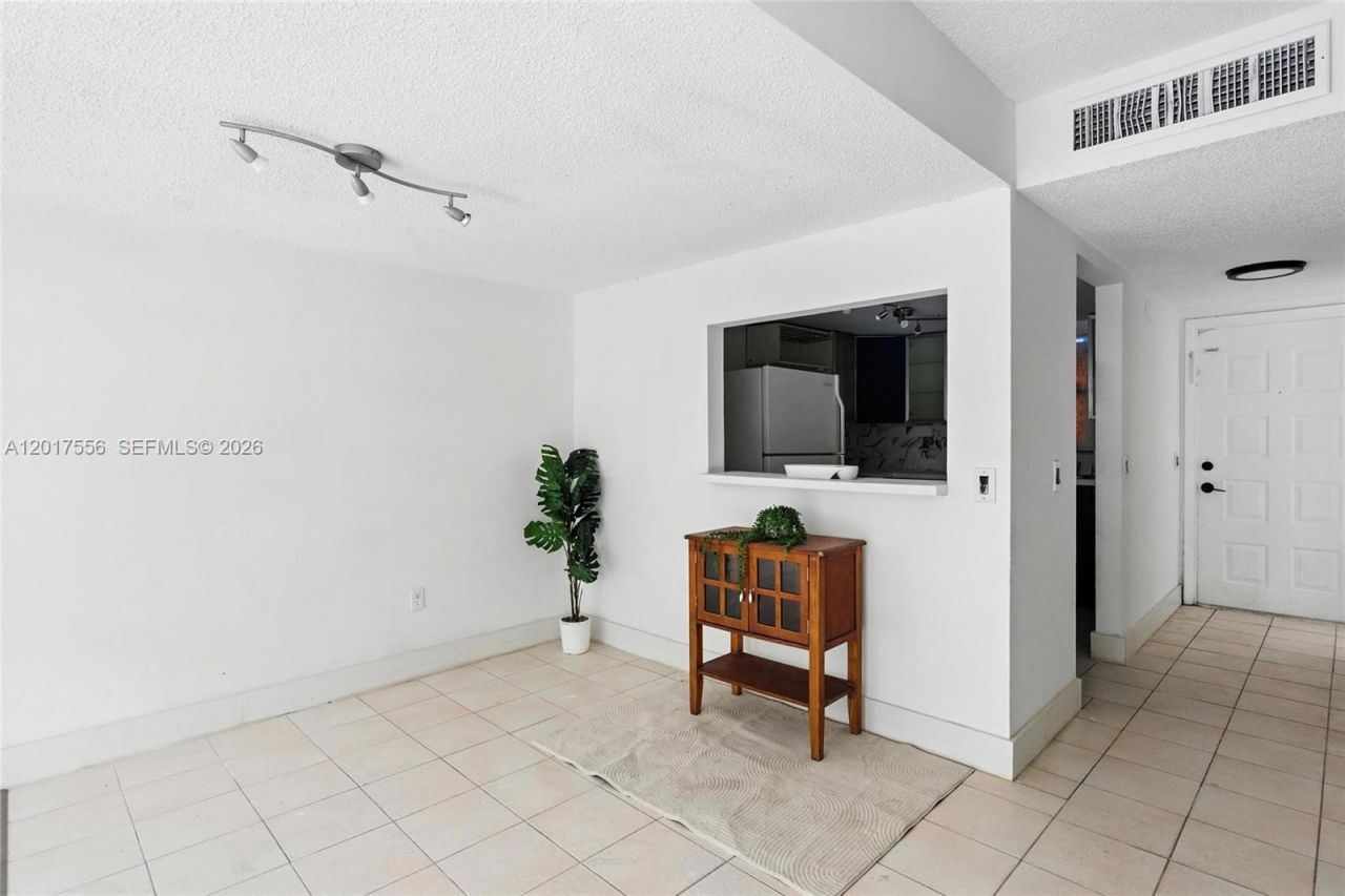 4165 SW 66th Ter , Unit 109, Davie, FL 33314 Photo