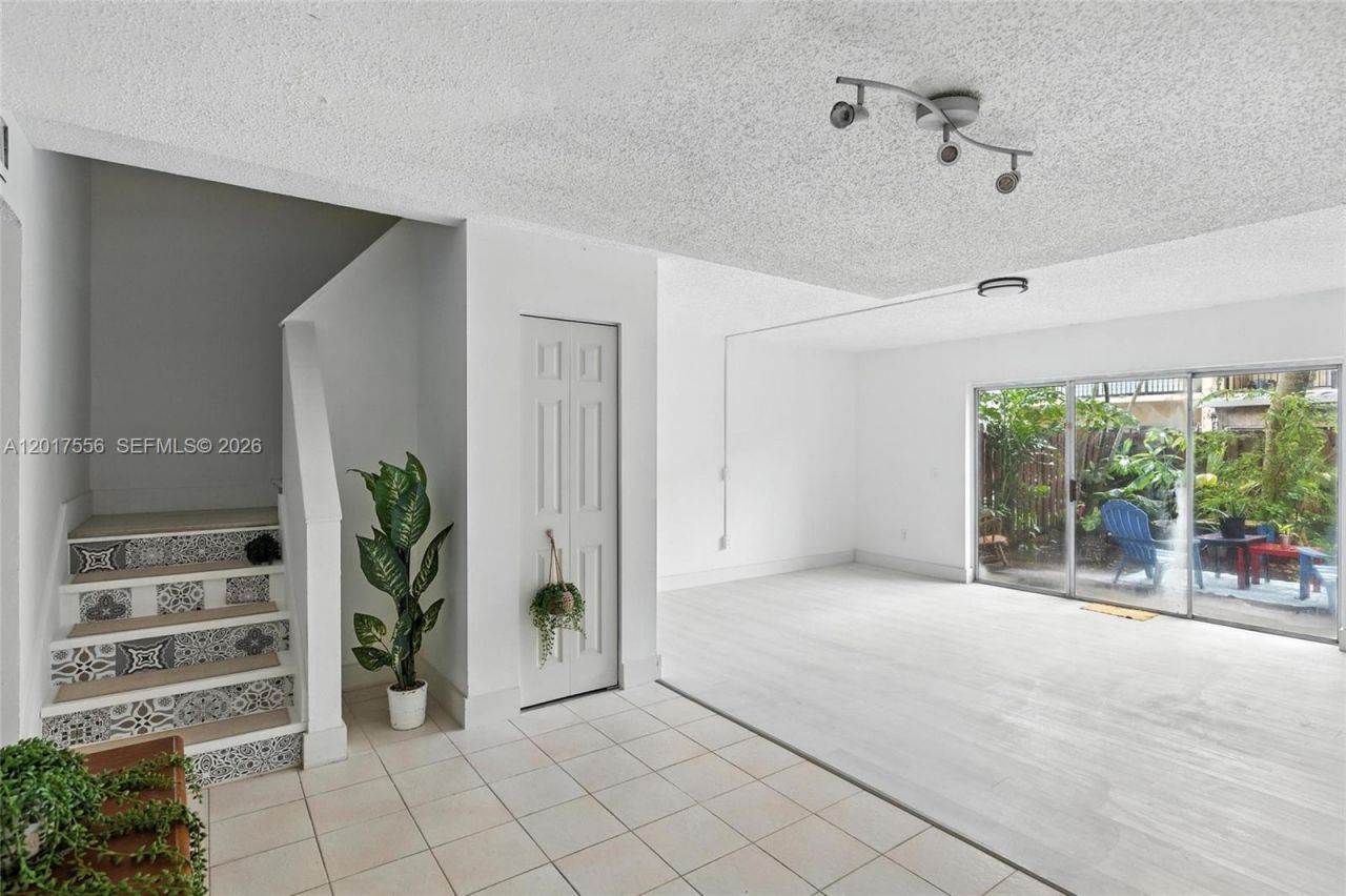 4165 SW 66th Ter , Unit 109, Davie, FL 33314 Photo