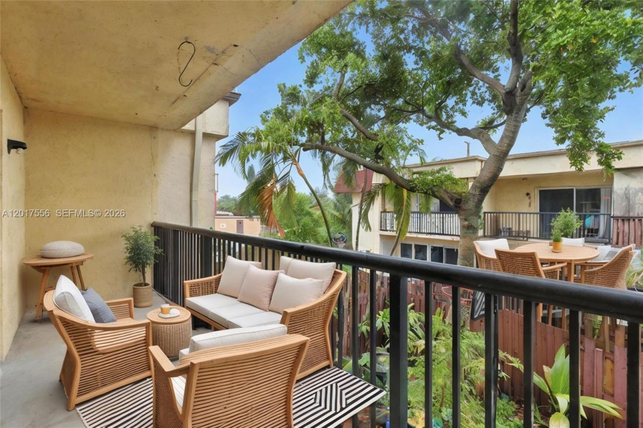 4165 SW 66th Ter , Unit 109, Davie, FL 33314 Photo