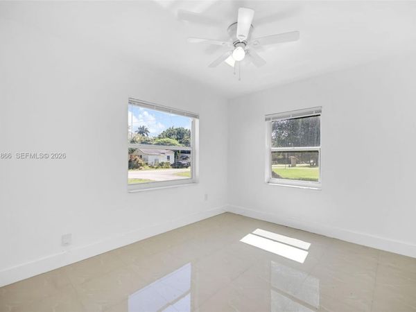 577 NW 90th St , Unit 555, El Portal, FL 33150