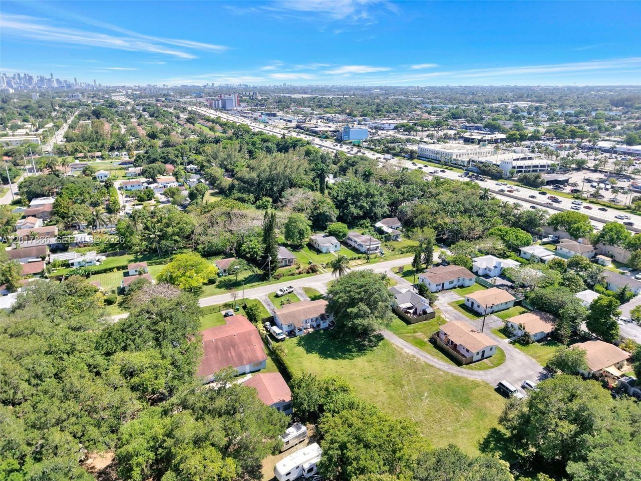 577 NW 90th St , Unit 555, El Portal, FL 33150 Photo