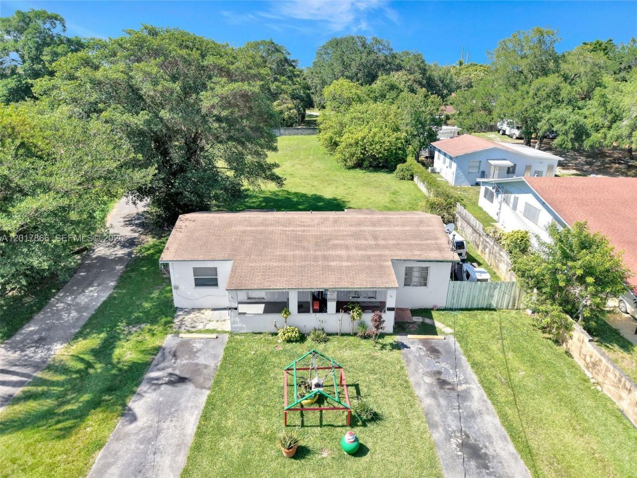 577 NW 90th St , Unit 555, El Portal, FL 33150 Photo