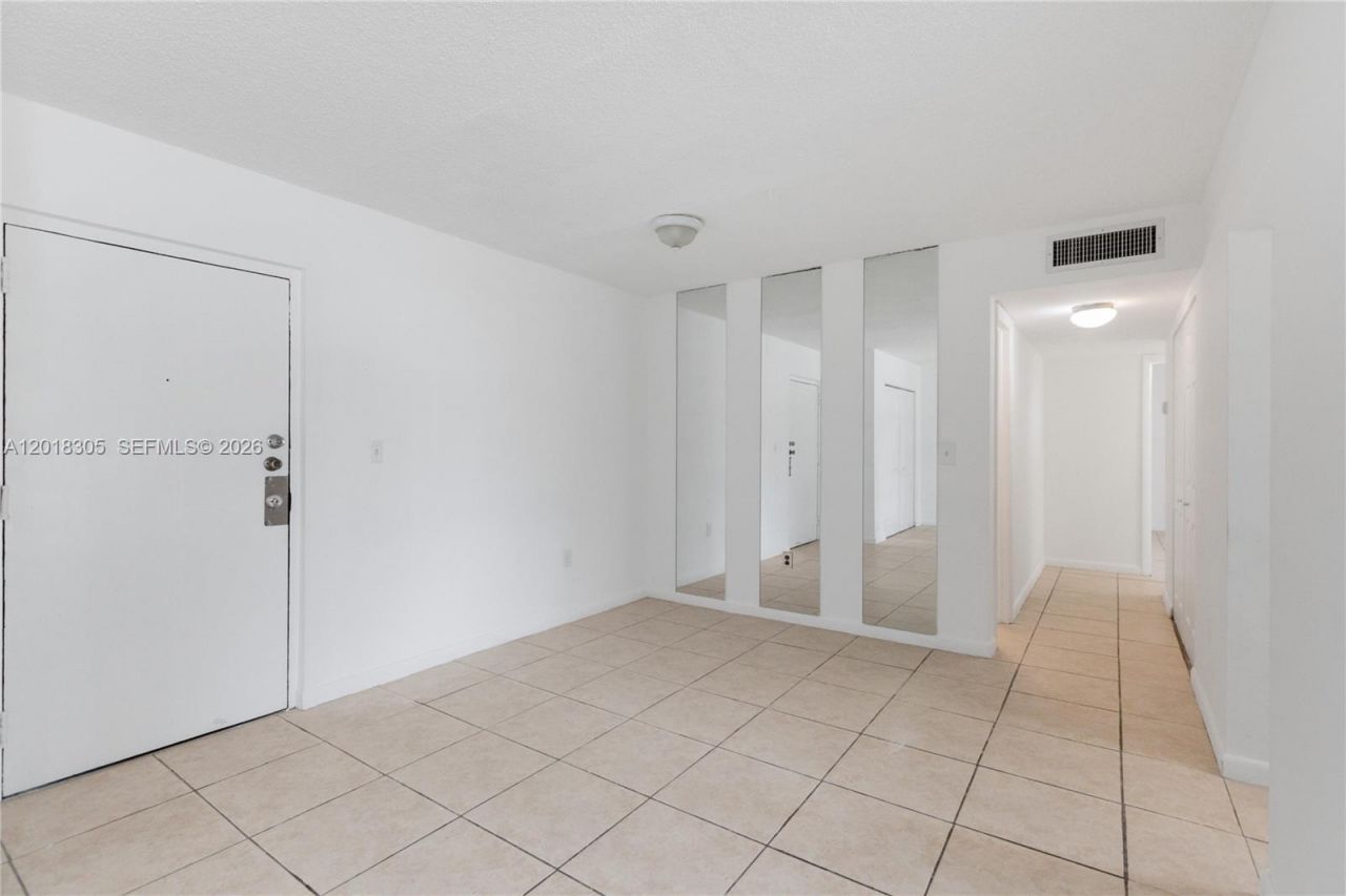 9401 SW 4th St , Unit 209, Miami, FL 33174 Photo