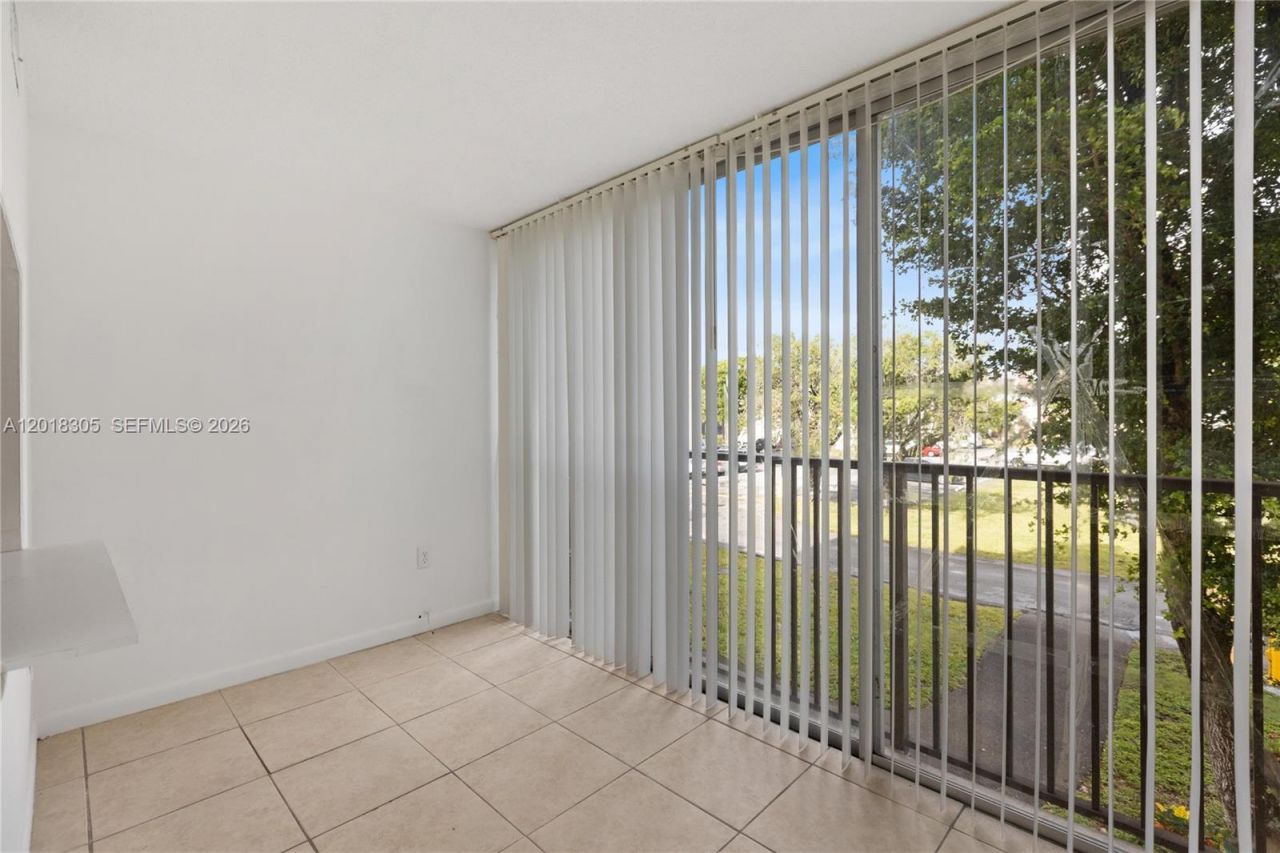 9401 SW 4th St , Unit 209, Miami, FL 33174 Photo
