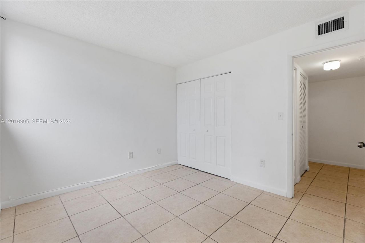 9401 SW 4th St , Unit 209, Miami, FL 33174 Photo