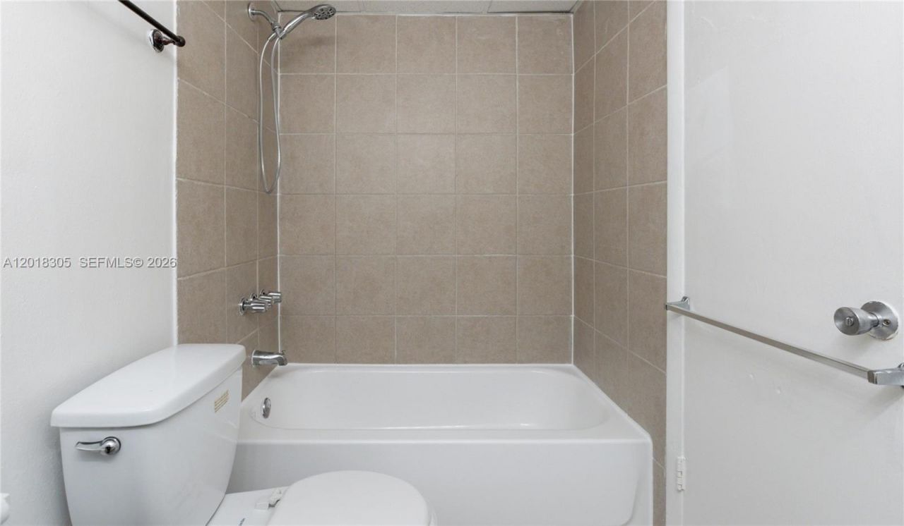 9401 SW 4th St , Unit 209, Miami, FL 33174 Photo