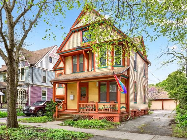 216 Linden St , Rochester, NY 14620
