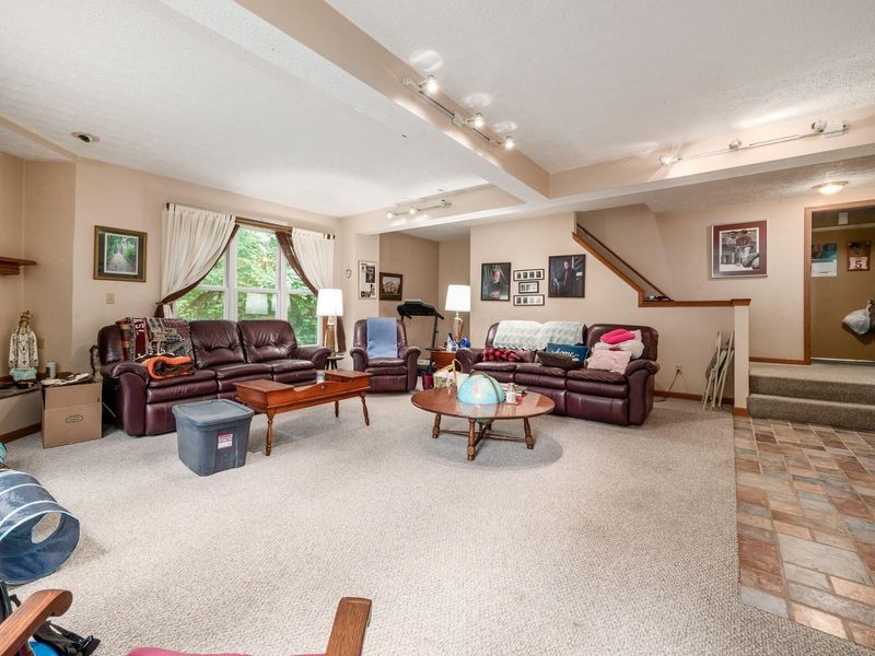 6700 Helm Lane , Reynoldsburg, OH 43068 Photo 24