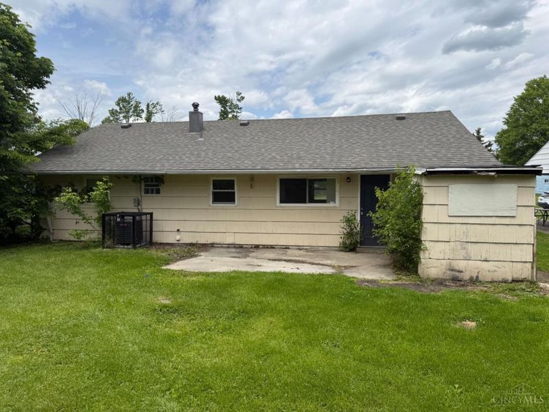 1313 Landis Lane, Springfield Twp., OH 45231 Photo 6