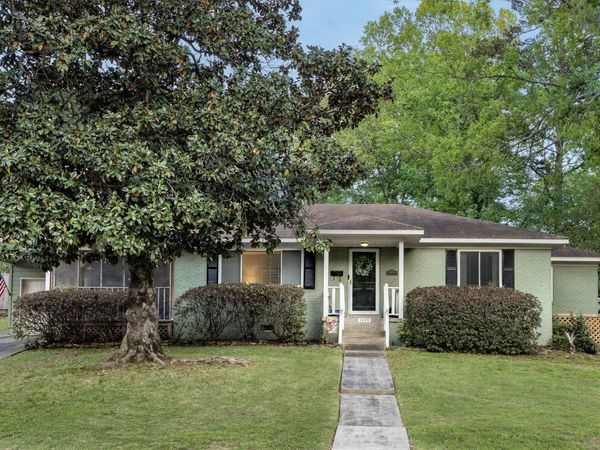 1223 Pine Valley Road, Little Rock, AR 72207
