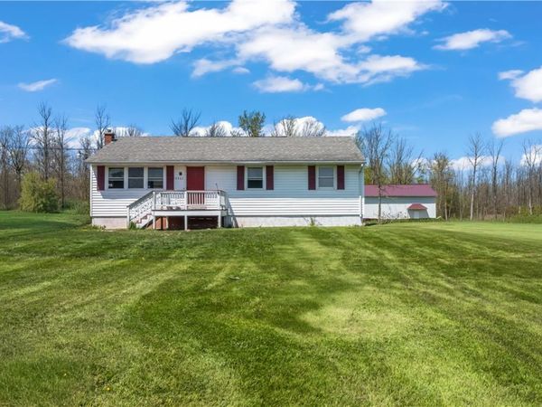 14965 Lakeshore Road , Kent, NY 14477