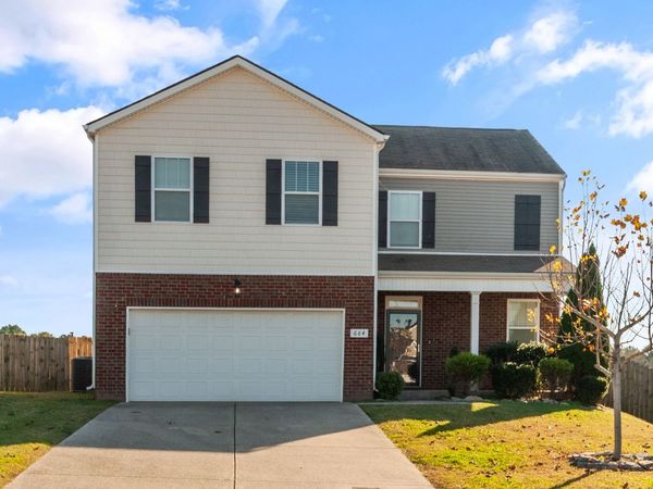 664 Prominence Rd , Columbia, TN 38401