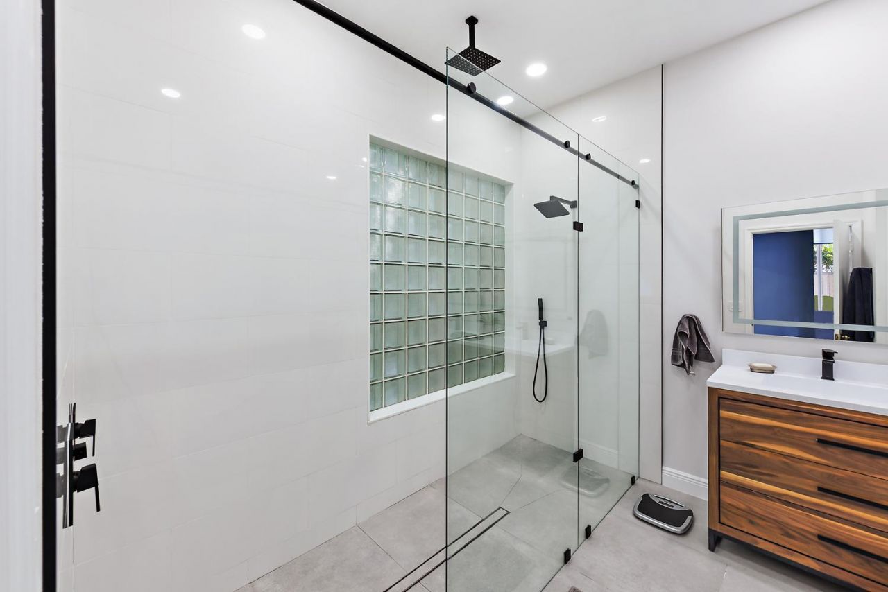 6685 NW 24th Terrace, Boca Raton, FL 33496 Photo
