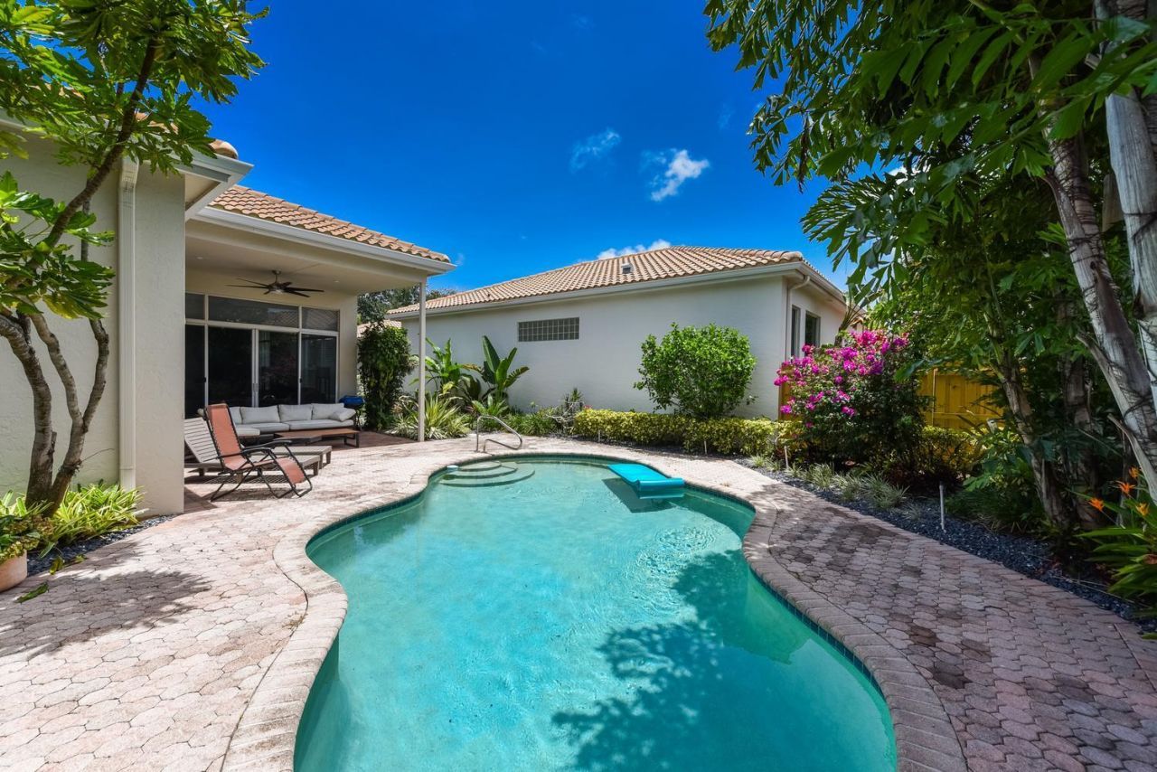 6685 NW 24th Terrace, Boca Raton, FL 33496 Photo