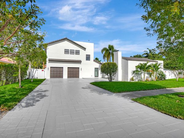 237 NW 7th Street, Boca Raton, FL 33432
