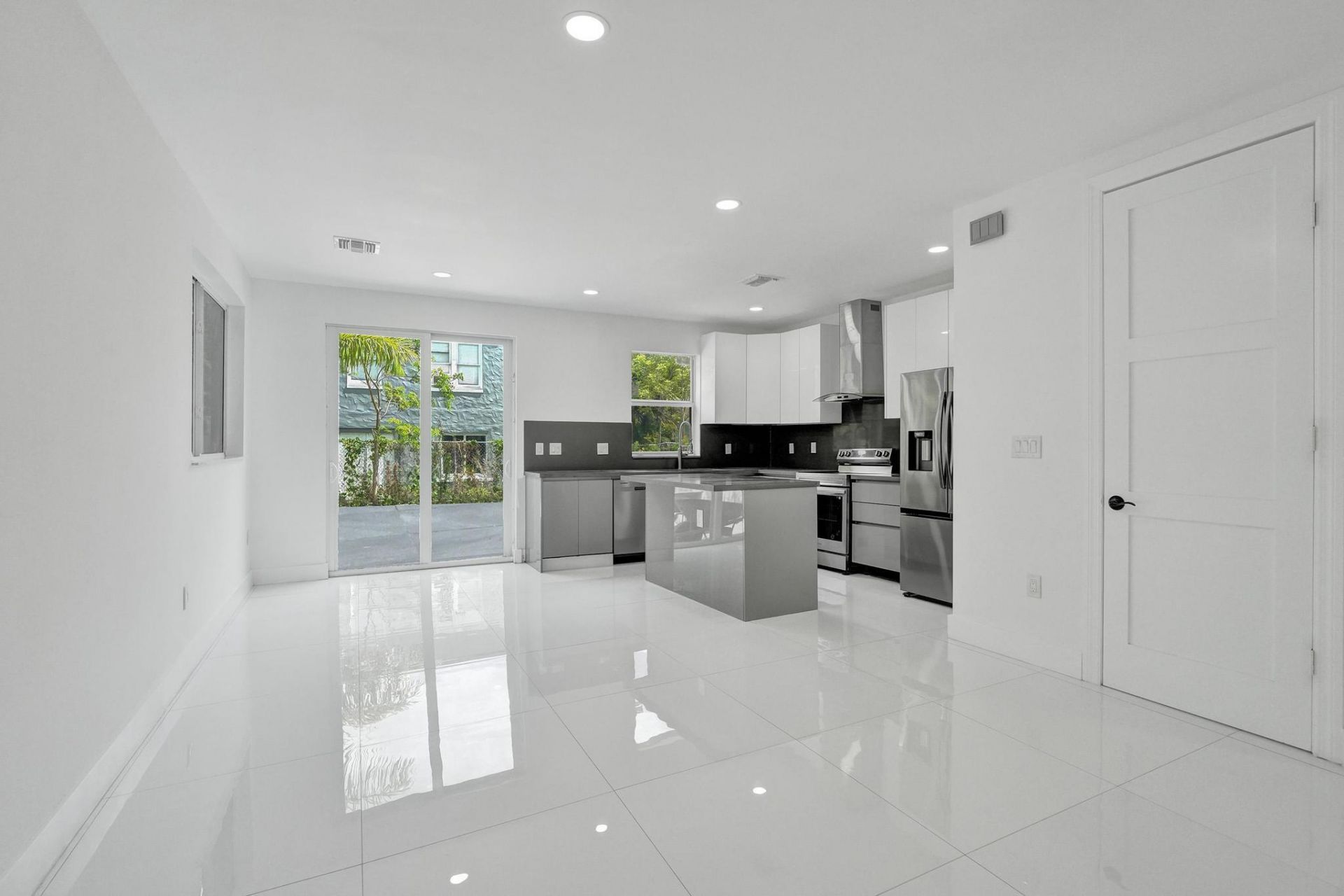 1215 W Las Olas Boulevard, Unit 1215, Fort Lauderdale, FL 33312 Photo