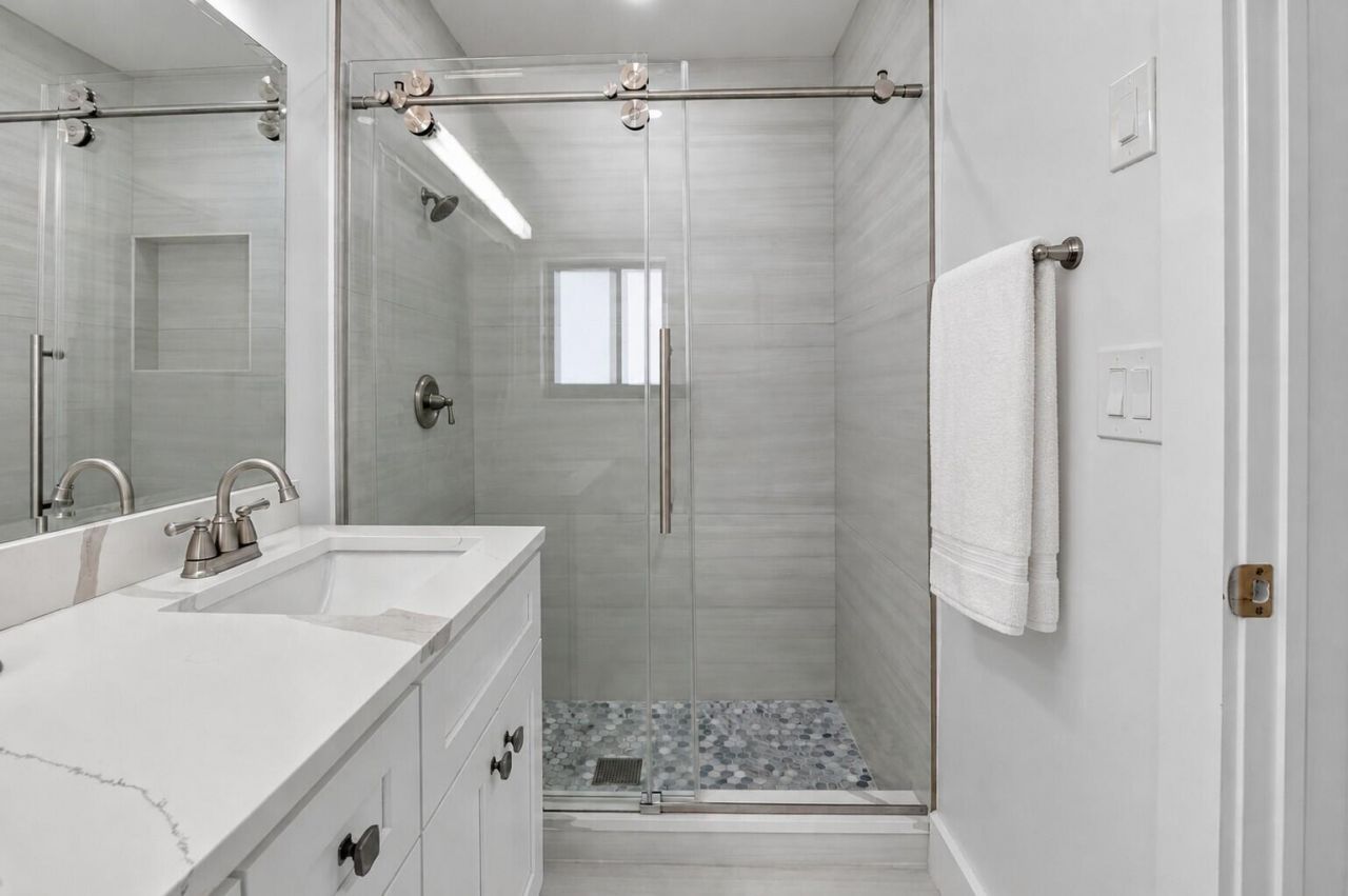 658 NW 7th Avenue, Boca Raton, FL 33486 Photo