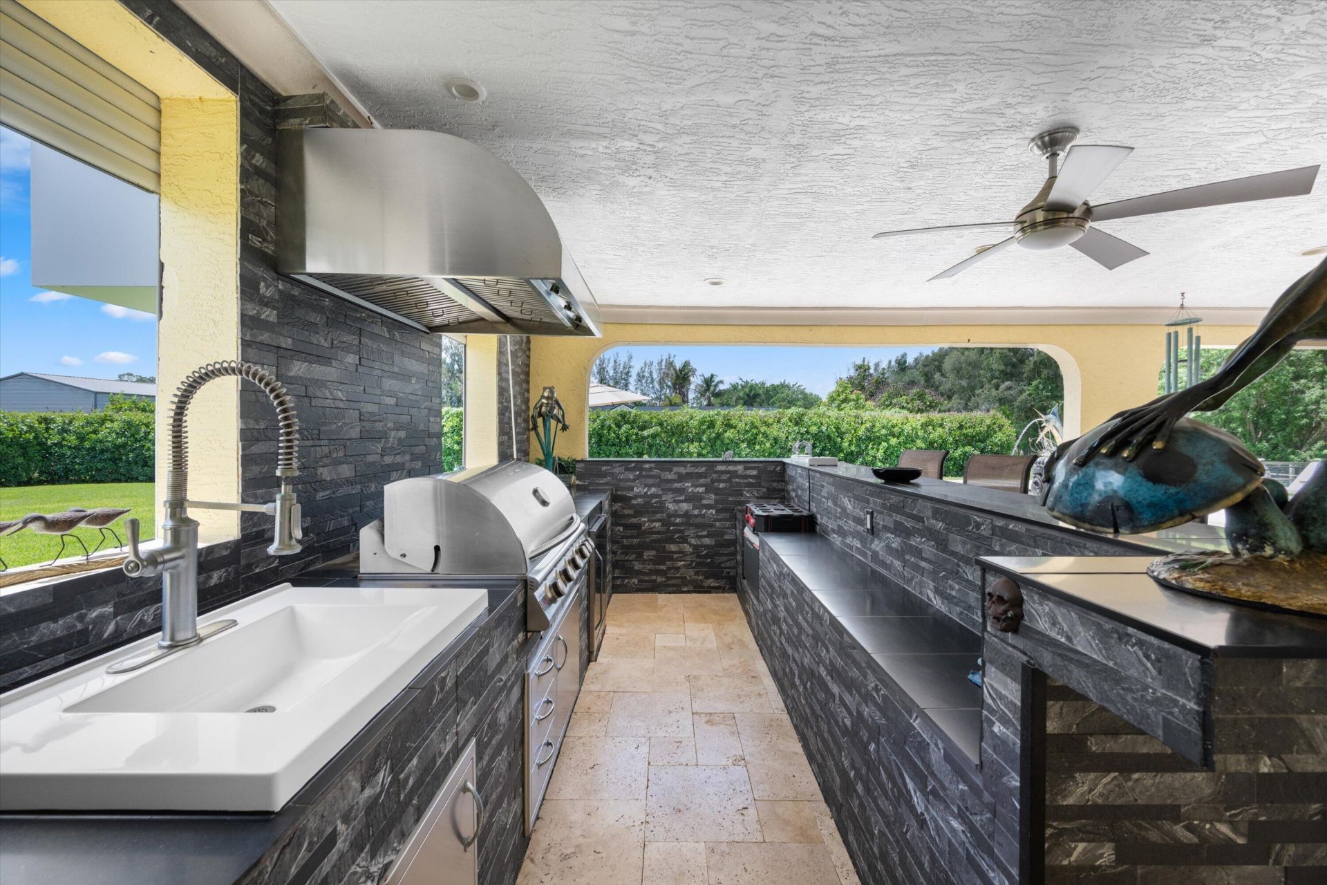 17948 N 33rd Rd Road N, The Acreage, FL 33470 Photo