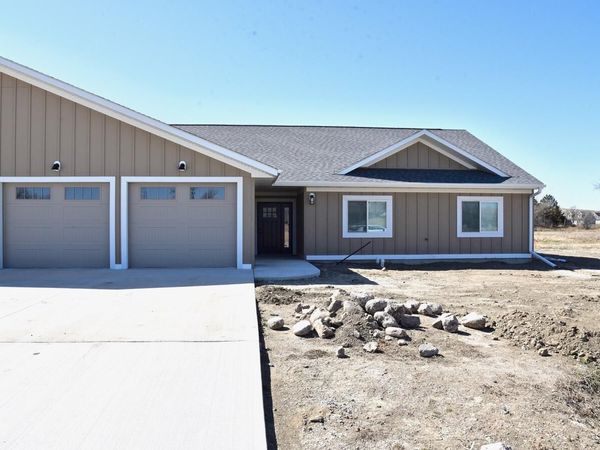 1905 Iona Street, Ft. Pierre, SD 57532