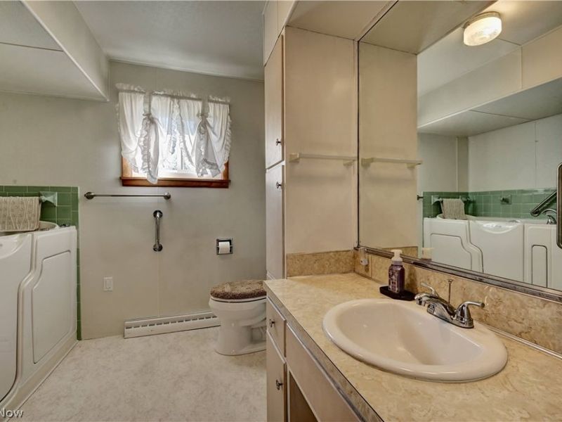 1017 Kaderly Street NW, New Philadelphia, OH 44663 Photo 20
