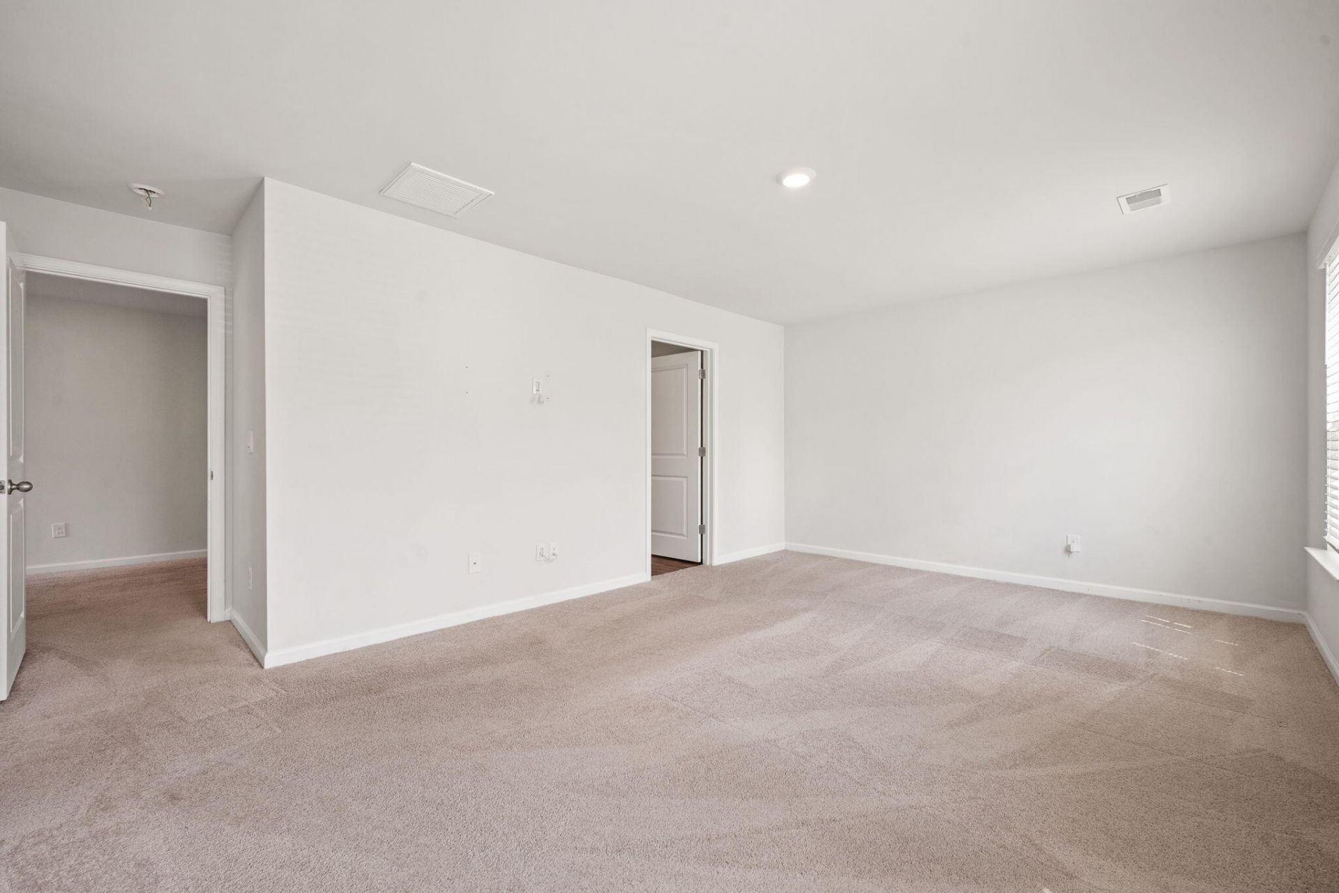 655 Silver Spruce Street Photo 25