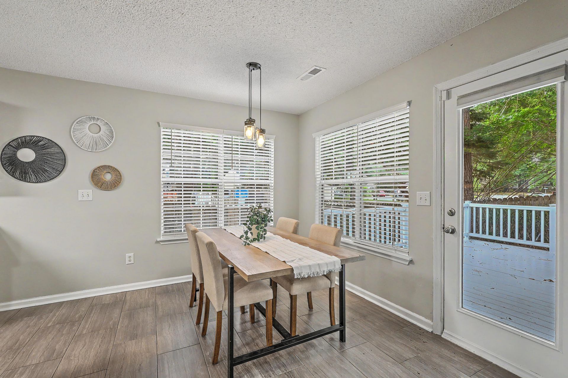 1590 Harborsun Drive Photo 12