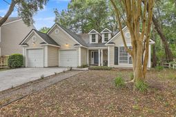 1590 Harborsun Drive photo 4
