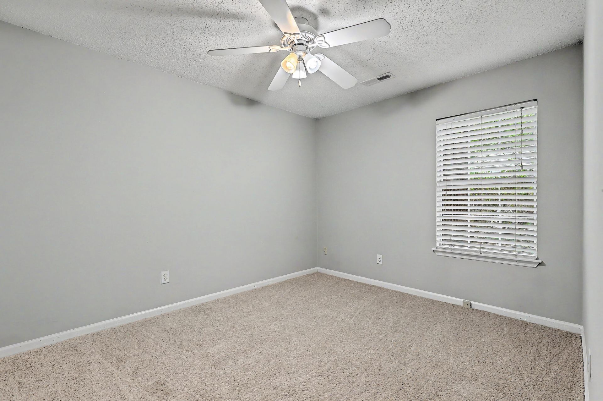 1590 Harborsun Drive Photo 27