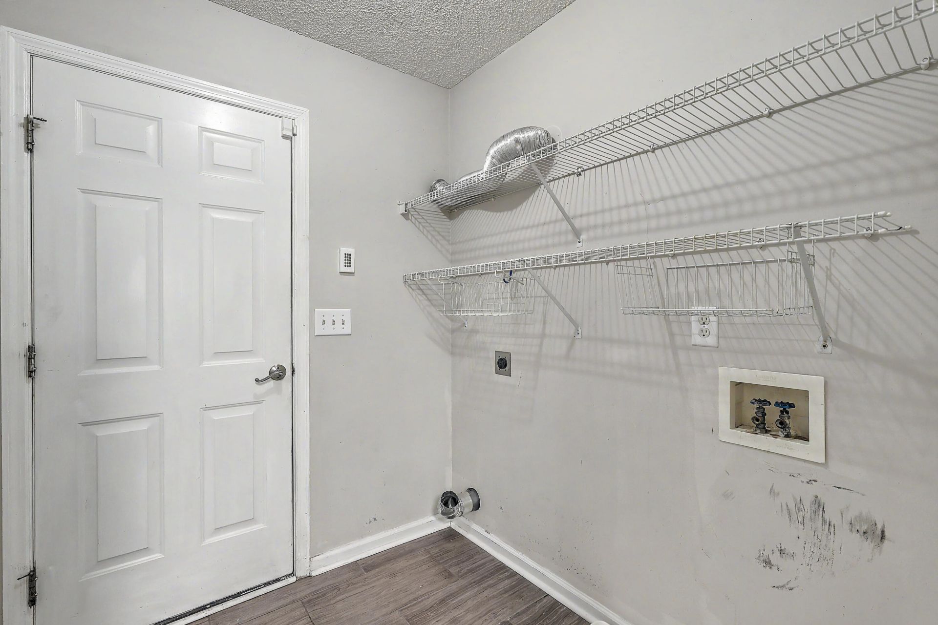 1590 Harborsun Drive Photo 29