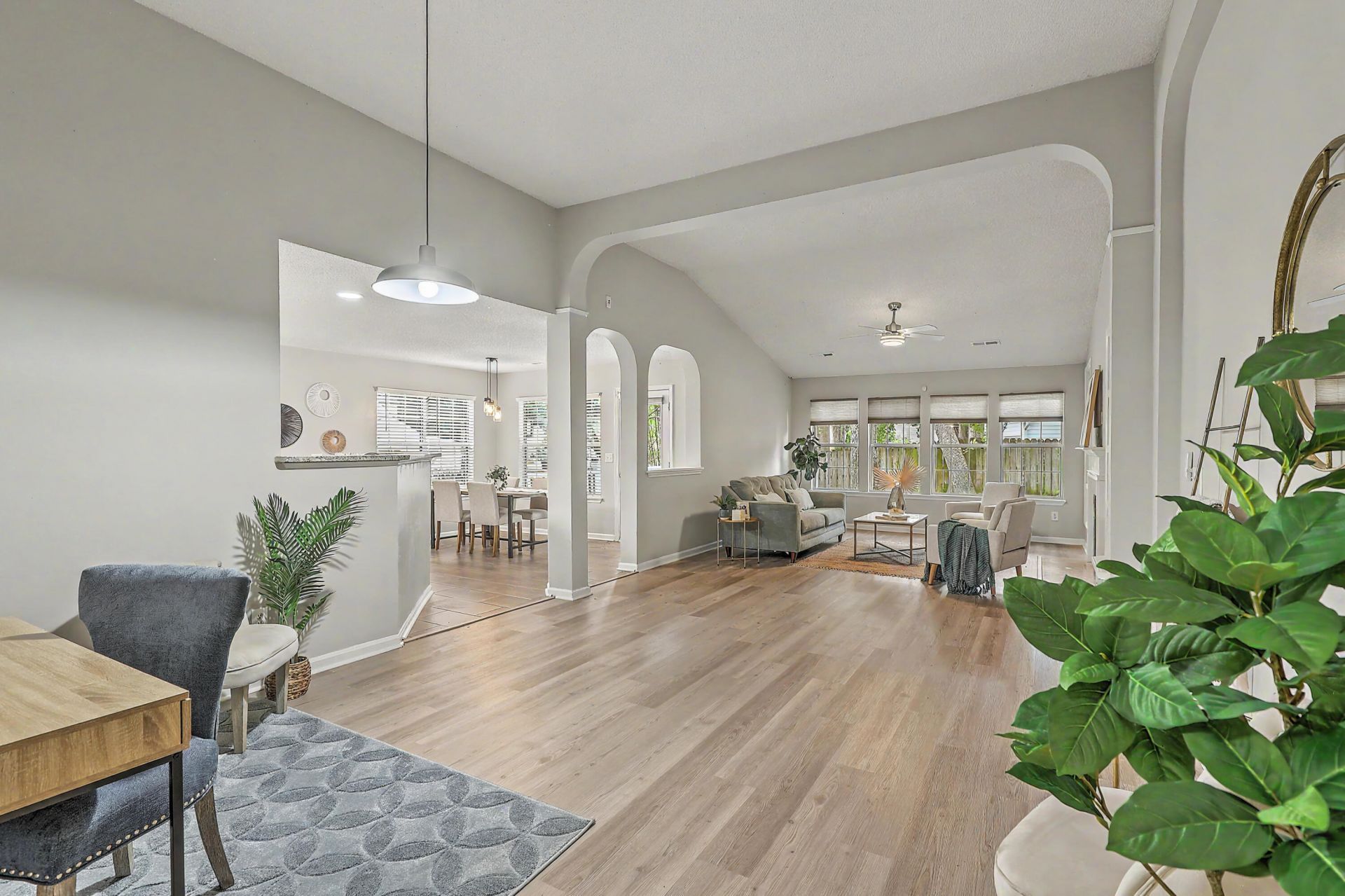 1590 Harborsun Drive Photo 8