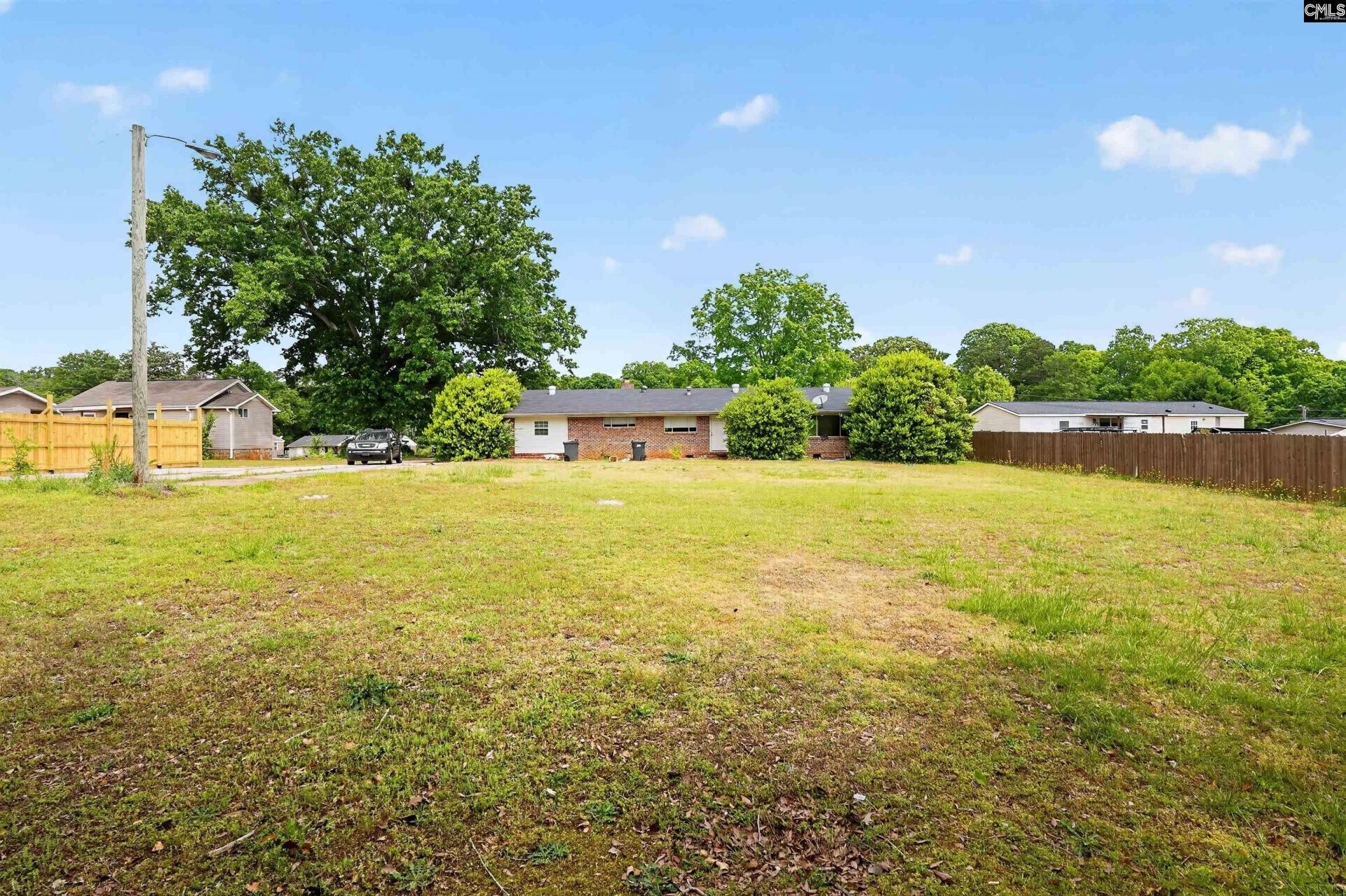 122 Camden Drive  Photo 25