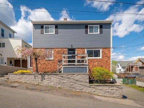 9 Alpine Ct, Gloucester, MA 01930